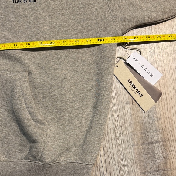 ESSENTIALS Sweatshirt - Picture 10 of 13